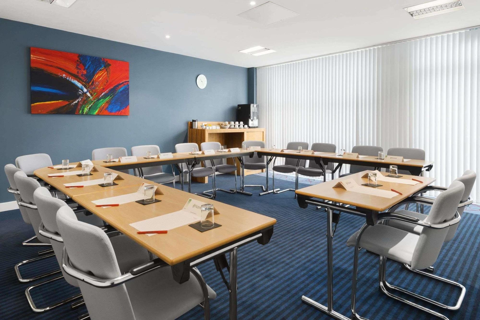 Ramada Encore Doncaster Esterno foto